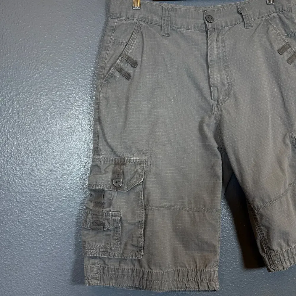 SouthPole 34 men’s grey cargo short vintage y2k outdoor